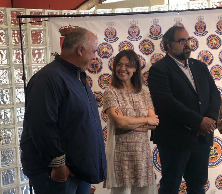 Pilara Zamora agradece el trabajo desinteresado de los voluntarios y voluntarias de Protección Civil