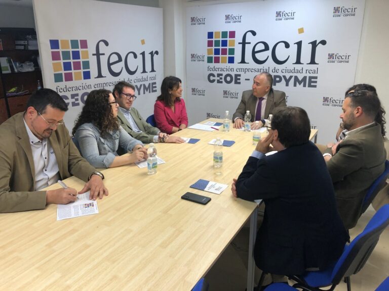 Pilar Zamora y FECIR, «alineados» para favorecer el crecimiento empresarial y la promoción de la ciudad