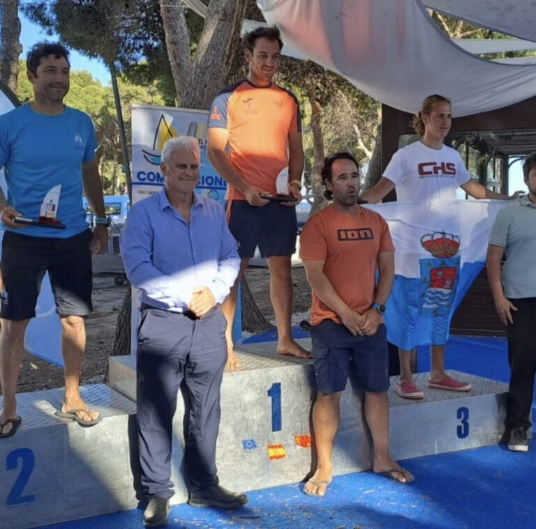 El ciudadrealeño Eduardo Navarro se proclama subcampeón de España de Winsurf Slalom 2023