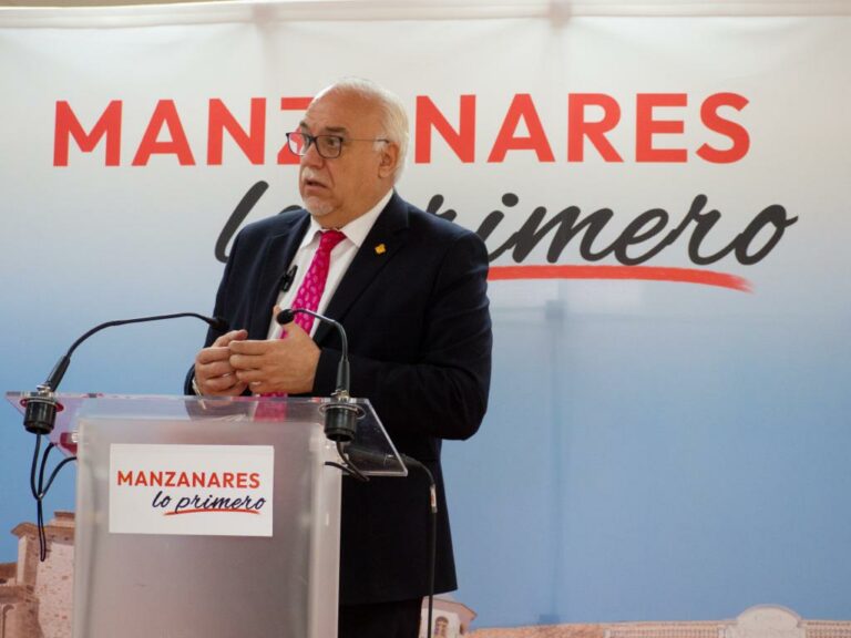 Nieva presenta un programa “realista y creíble” con 134 propuestas para Manzanares