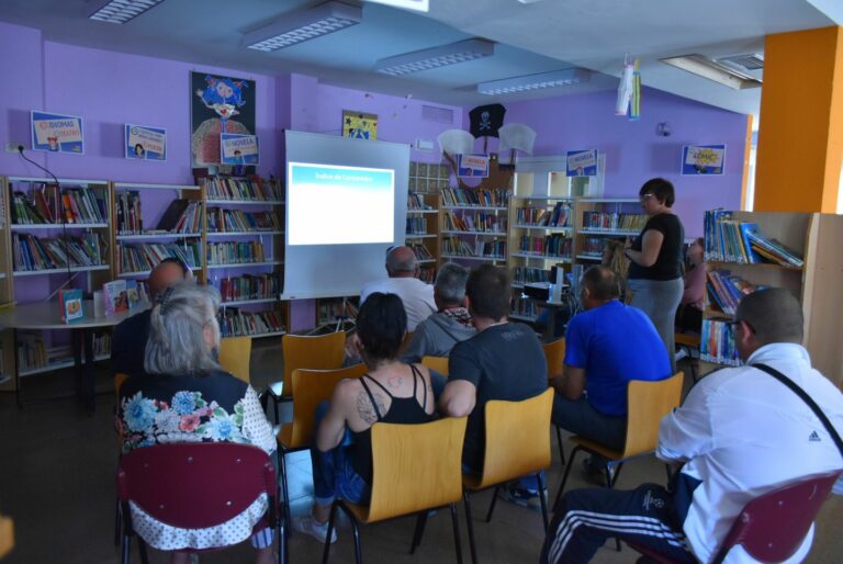 Cultura y Nuevas Tecnologías imparten el taller ‘Control parental y buenas prácticas en el uso de dispositivos en el entorno familiar’