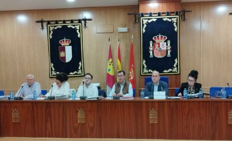 El PP de Villarrubia denuncia que el alcalde se «autoconcede» anticipos de caja de 400 euros de forma periódica desde 2021