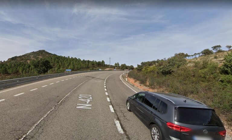 Fallece un motorista tras sufrir una salida de vía en la N-420 en Brazatortas