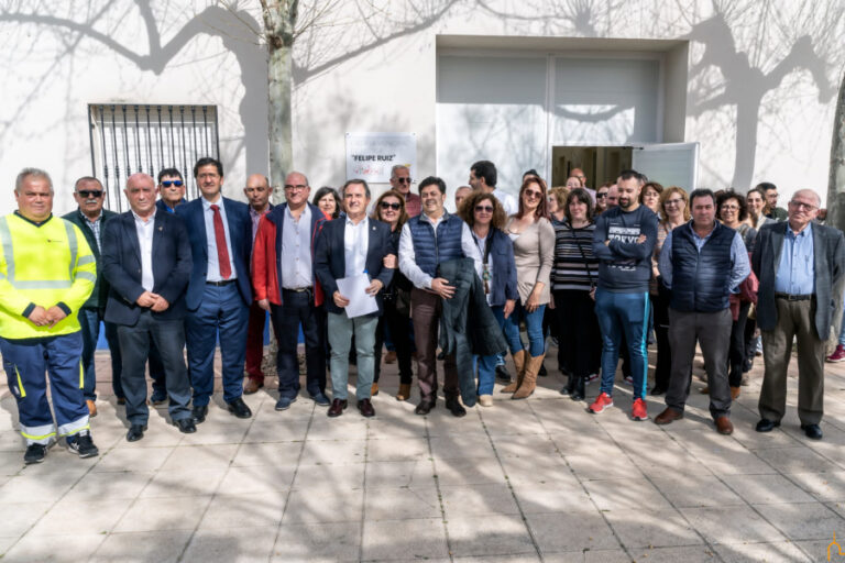 Caballero remarca que la Escuela de Música de Aldea del Rey supone una palanca para garantizar el derecho de acceso a la educación de toda la ciudadanía