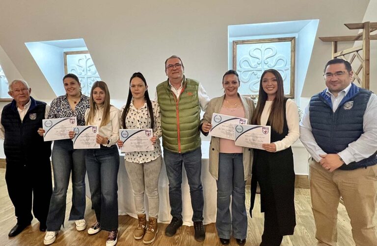 Cinco cazadoras ciudadrealeñas reconocidas en la Gala Provincial de la Caza