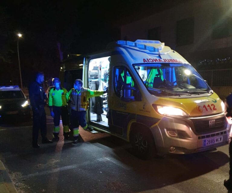 La Policía Nacional auxilia y evacúa de urgencia a una familia en un incendio en Ciudad Real