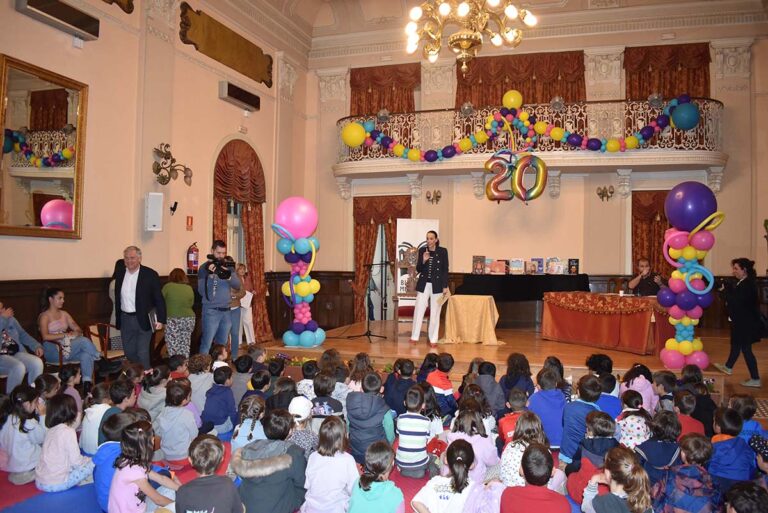 La alcaldesa de Ciudad Real abre la vigésima edición del maratón de cuentos