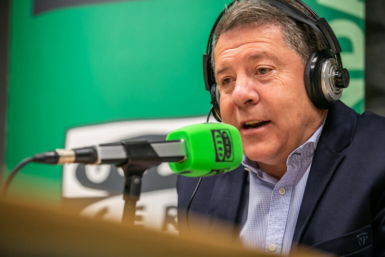 Page vaticina que Sumar supondrá «la jubilación» del proyecto de Pablo Iglesias y dice que aspira a coger votos del PSOE