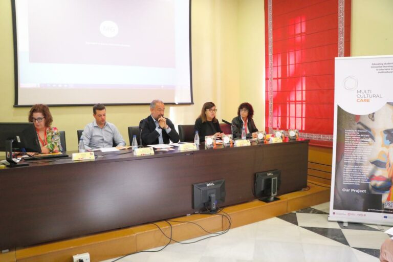 El Gobierno de Castilla-La Mancha pone en valor la capacitación intercultural para conseguir un mejor cuidado profesional en salud