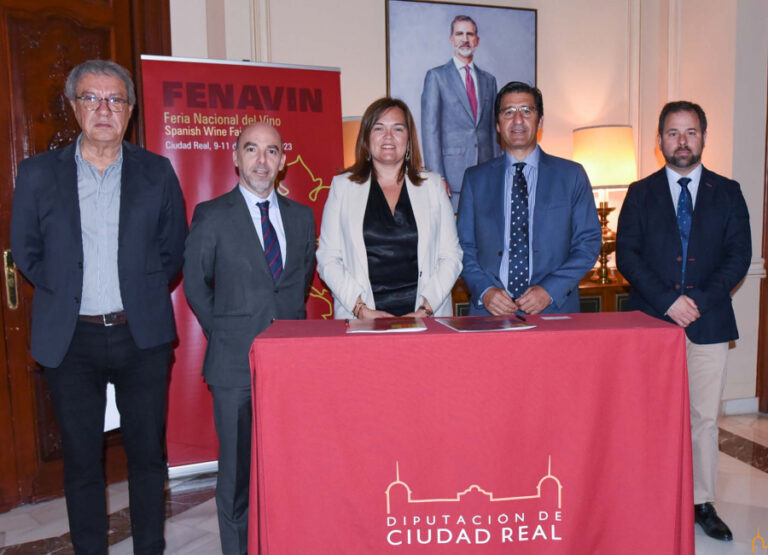 Banco Santander apoya FENAVIN en su apuesta por el crecimiento rentable y la internacionalización del sector agroalimentario