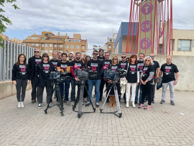 Nuevo ‘miércoles negro’ de los profesionales al servicio de CMMedia subcontratados a través de productoras privadas