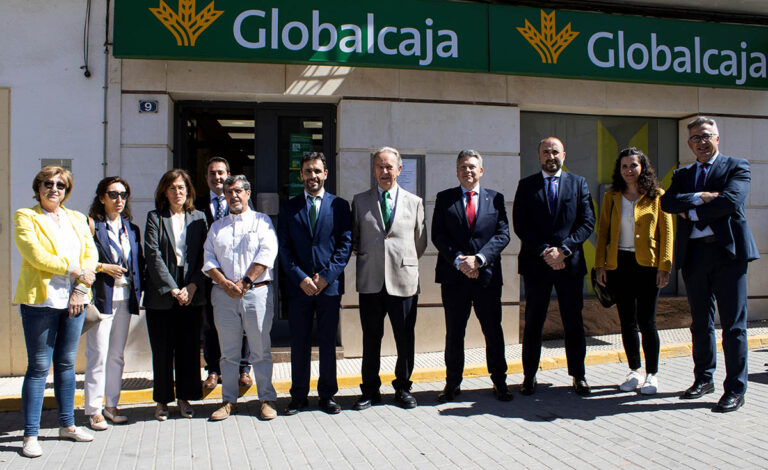 Globalcaja reafirma su compromiso con la inclusión financiera y abre una nueva oficina en Villalba del Rey, municipio de 500 habitantes en la comarca de la Alcarria conquense
