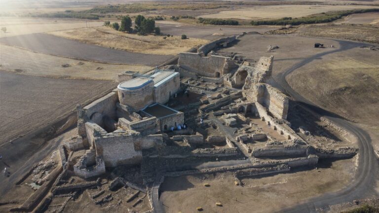 El Gobierno de Castilla-La Mancha acometerá obras de rehabilitación y consolidación en los yacimientos de Calatrava la Vieja y Alarcos