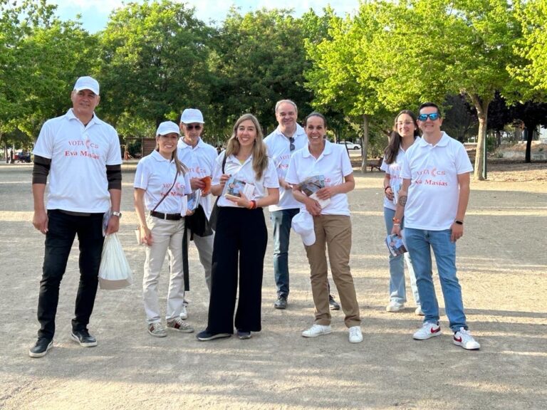 Ciudadanos CR continúa su campaña de calle con los vecinos del barrio del Nuevo Hospital 