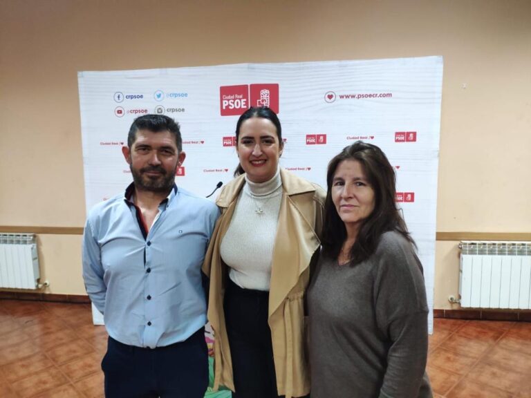 Cristina López pide a los vecinos de Pozo de la Serna que voten de forma mayoritaria, por la candidatura socialista, para demostrar al PP que la política sirve, es efectiva y necesaria para progresar