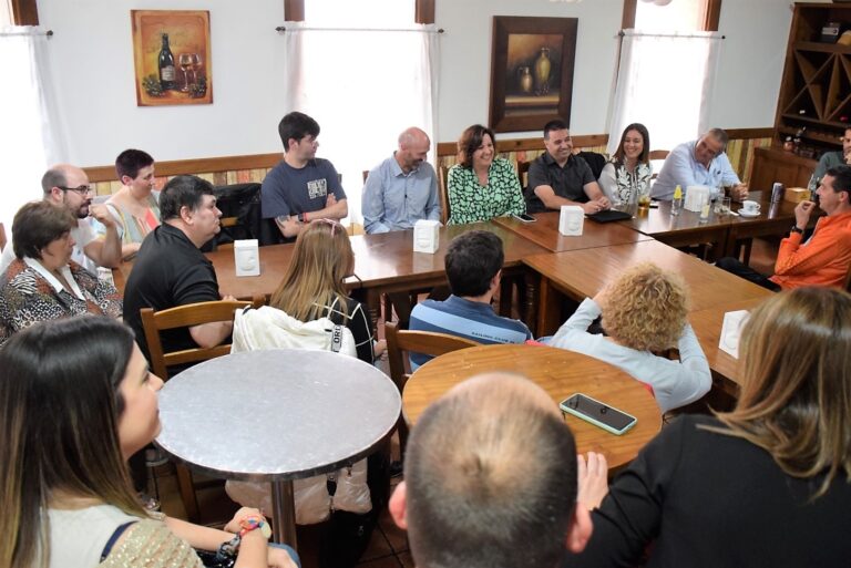 El PSOE critica las promesas condicionadas a resultados electorales de supuestos proyectos empresariales