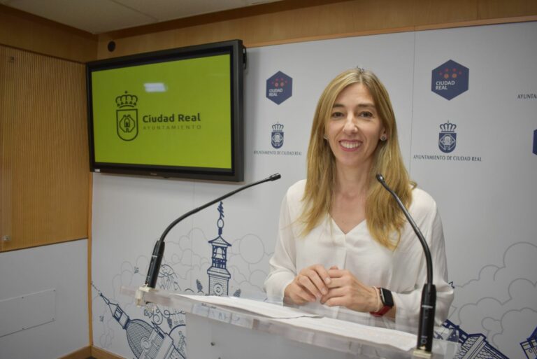 El Ayuntamiento de Ciudad Real aprueba ayudas para la conciliación familiar y arreglará caminos en La Poblachuela