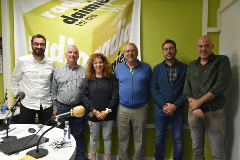 Daimiel vivió la noche electoral enganchado a Radio Daimiel