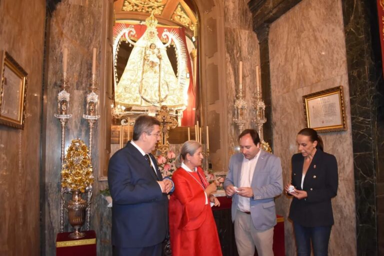 Entregada a la Virgen del Prado una réplica de San Sebastián de Almodóvar del Campo