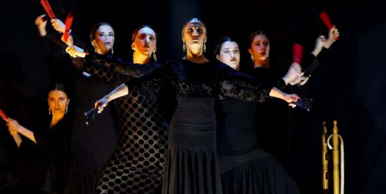 Puertollano: El colectivo ARTFEM clausura su programa de artes escénicas con una soberbia adaptación de “La Casa de Bernarda Alba”