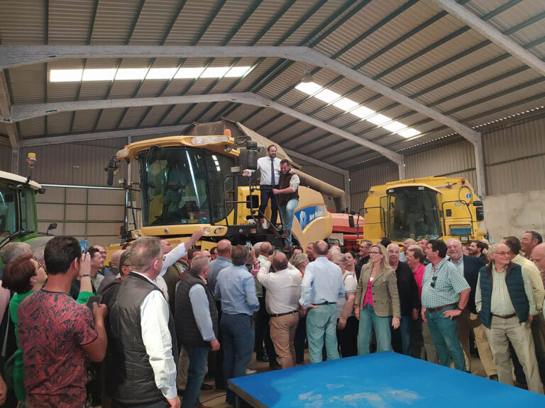 Núñez asegura que si alcanza el Gobierno hará de la agricultura ecológica un «elemento fundamental» de C-LM