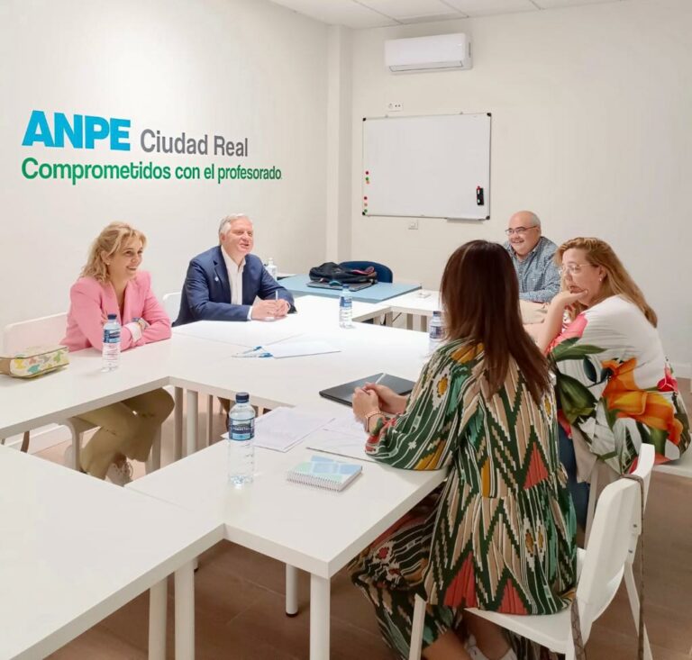 Ciudad Real: Paco Cañizares recuperará las escuelas municipales de educación y reforzará la seguridad en la entrada y salida de los colegios