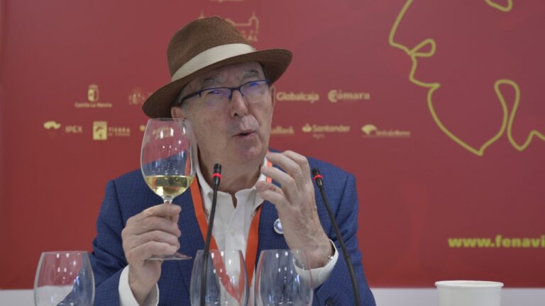 La ONCE lleva a FENAVIN la importancia de los sentidos para disfrutar de una cata de vinos