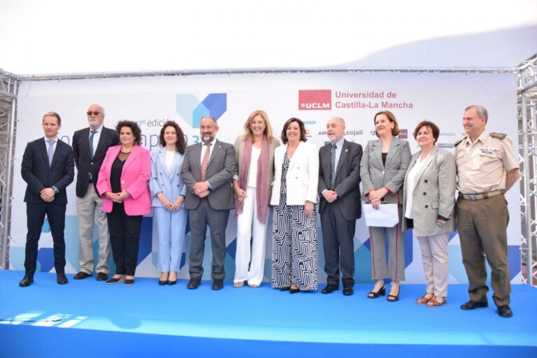 El paro baja en Castilla-La Mancha en todas las provincias, sectores y grupos de edad, especialmente en los jóvenes, con casi 14.000 nuevos empleos en el último año