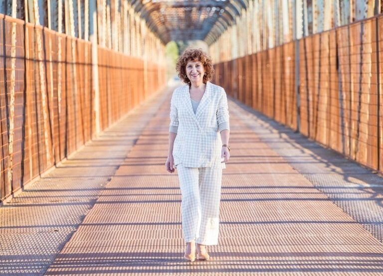 Arriaga (PSOE) propone mejorar zonas deportivas y crear un anillo verde si continúa como alcaldesa de Miguelturra