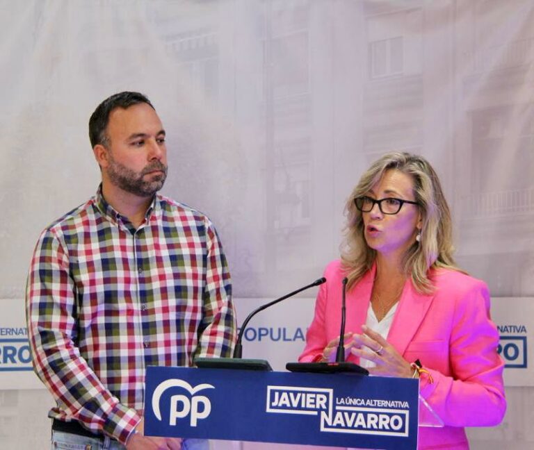 Merino denuncia que Page «vuelve a engañar a los agricultores y ganaderos con las ayudas a la sequía»