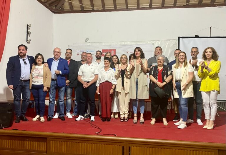 Blanca Fernández: “Gema García lleva 6 años trabajando para recuperar la grandeza que tenía Santa Cruz de Mudela antes de sufrir el abandono por parte del gobierno popular”
