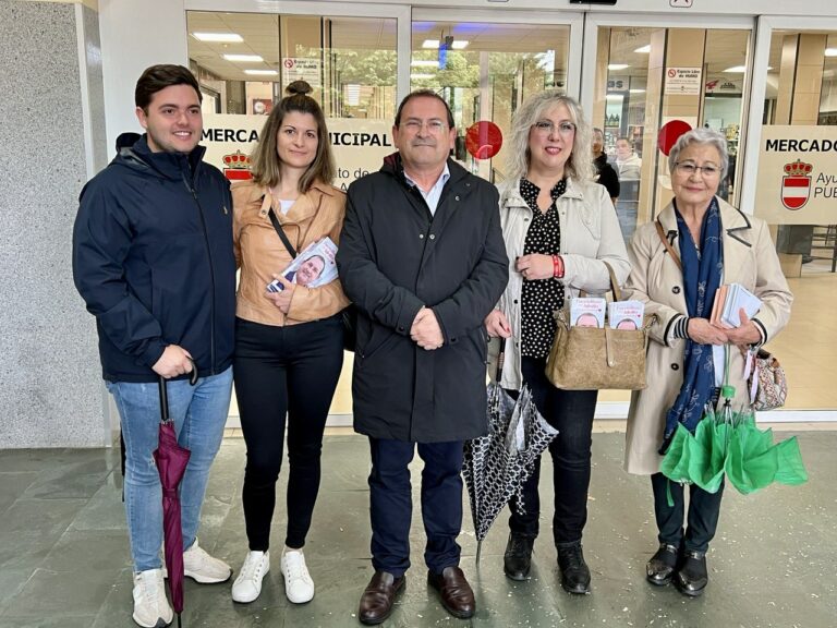 Muñiz (PSOE) defiende su plan empresarial y advierte: «No se puede permitir que derecha y extrema derecha tomen posiciones en Puertollano»