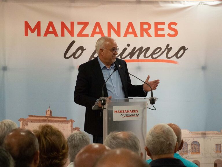 Nieva anuncia la instalación de una empresa de hidrógeno verde en Manzanares «que creará hasta 400 puestos de trabajo»