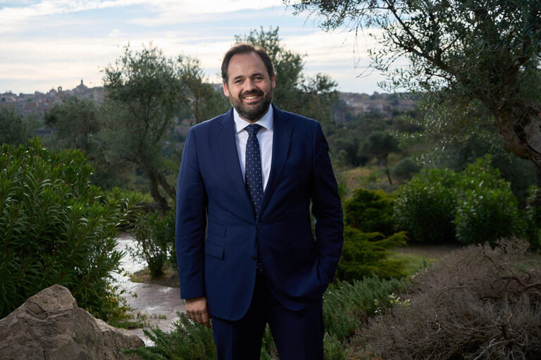 Núñez pide a C-LM «salir de la dinámica» de PSOE y defiende que PP es quien «sabe gestionar esta tierra»
