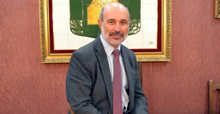 El socialista José Luis Cabezas revalida la Alcaldía de Piedrabuena e inicia su octava legislatura con el 57.33% de los votos