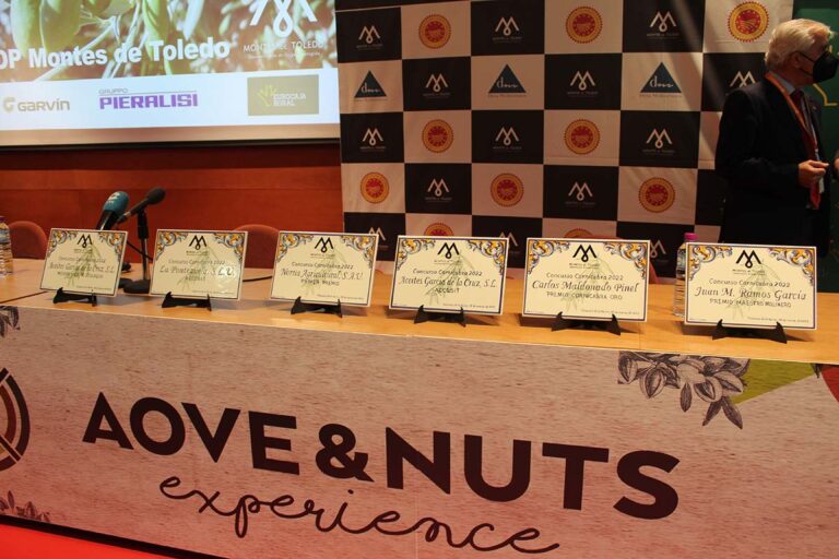La Fundación de la DOP Aceites Montes de Toledo elige a los ganadores de sus 21 Premios Cornicabra
