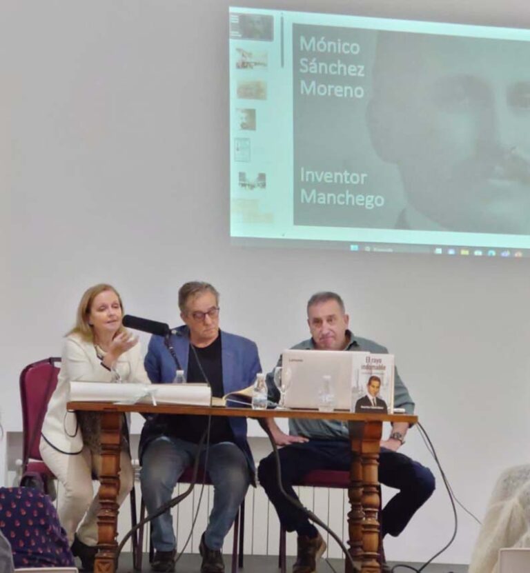 Valero y Estébanez presentan en la Casa Palacio de Juan Jedler de Almagro el libro El rayo indomable