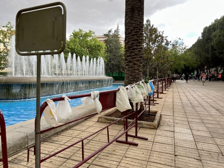 Las tribulaciones de un puertollanero devoto por pillar el primero el Santo Voto