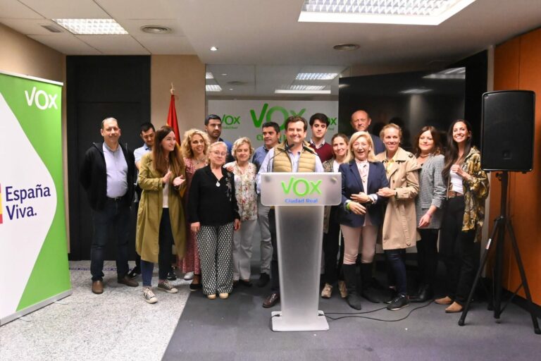 Vox se ve como «alternativa» de cara al 28M y presume del «mayor» acto electoral de campaña celebrado en Ciudad Real