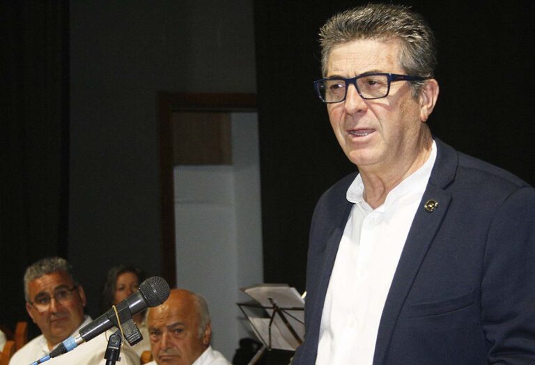 Puertollano: Juan José Guardia Polaino y Marciano Sánchez, doblete de firmas en la caseta de La Tienda de los Libros en la FELIP’38