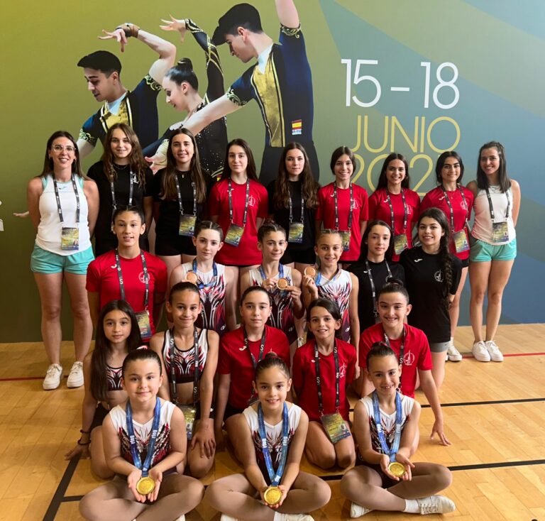 El CD Aerobics VS 2.0 de Puertollano logra dos medallas en el Campeonato de España de Gimnasia Aeróbica
