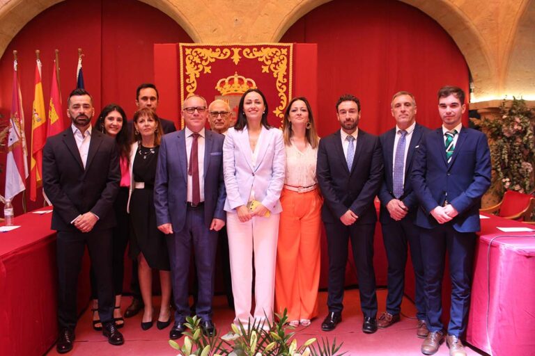 Constituida la nueva corporación municipal de Villanueva de los Infantes