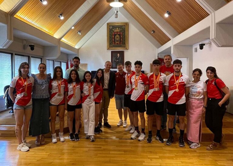 Ciudad Real felicita a sus medallistas en el Campeonato Nacional de Patinaje