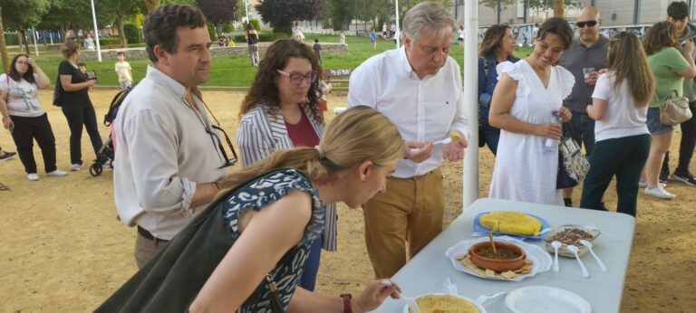 Ciudad Real: El barrio Camino de la Guija celebra sus fiestas con una alta asistencia de vecinos