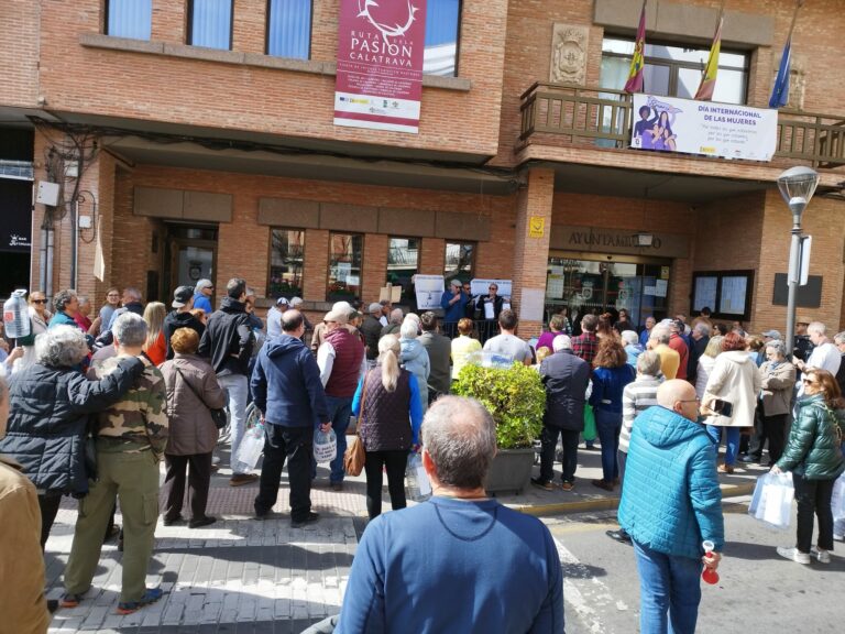 «Laura Arriaga se despide de la Alcaldía de Miguelturra sin cumplir con la palabra dada a los vecinos de La Cobatilla y Las Cantorreras»