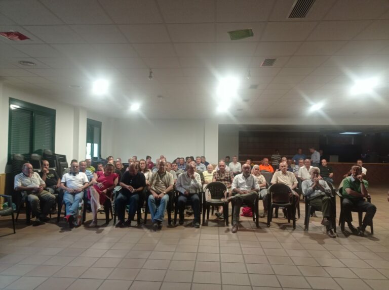 Ganaderos de Ciudad Real demandan soluciones ante la dramática situación que sufren por las restricciones sanitarias y la sequía