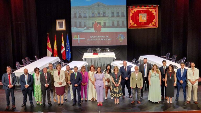Rosa Melchor es investida alcaldesa de Alcázar de San Juan por tercera vez consecutiva