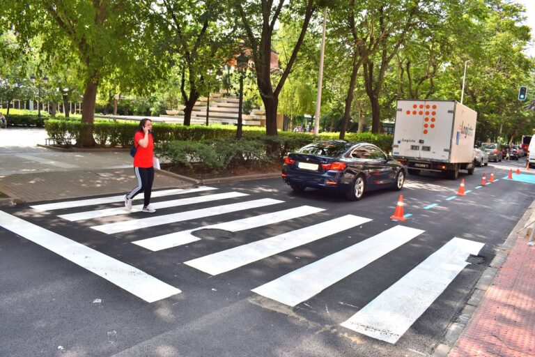Puertollano: El Paseo de San Gregorio luce nuevo asfaltado y señalización vial