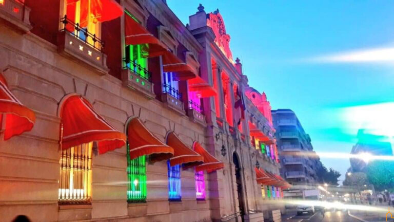 El edificio de la Diputación de Ciudad Real se iluminará del jueves al domingo con motivo del Día Internacional del Orgullo LGTBIQ+