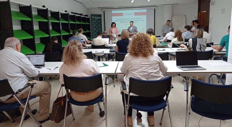 Globalcaja y la Cámara de Comercio de Ciudad Real organizan un taller sobre procedimientos aduaneros